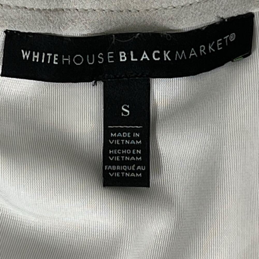 White House Black Market WHBM Women’s Silver Velvet Shirt Blouse Size Small - Picture 7 of 8